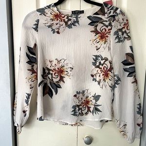 Floral top